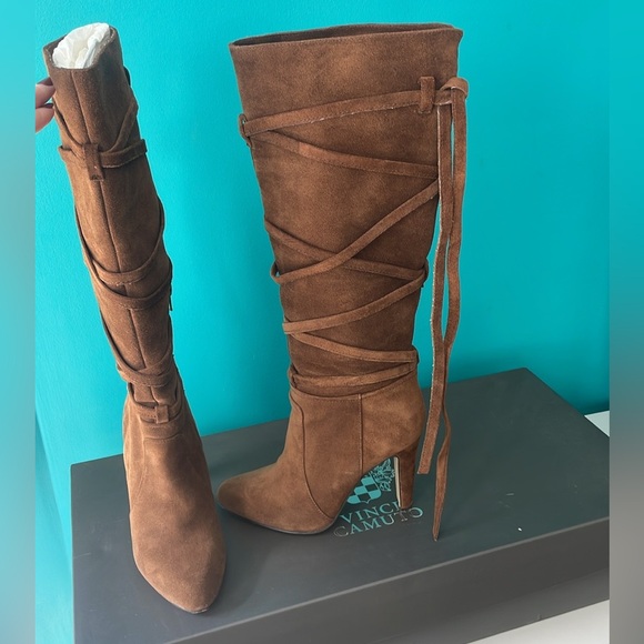 Vince Camuto Millay Boots. - Picture 6 of 8